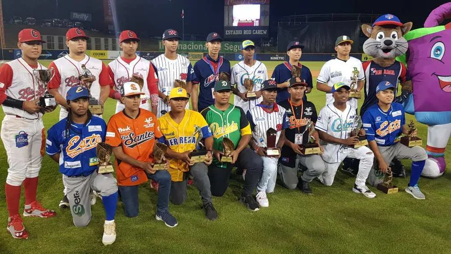 Premian a líderes y campeones defensivos del Juvenil