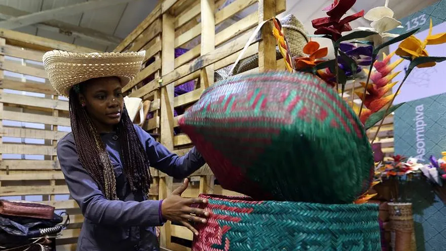 Expoartesanías reúne a expositores de 23 países que expondrán alrededor de 12,000 productos que sumergirán a los visitantes en el realismo mágico del escritor Gabriel García Márquez.