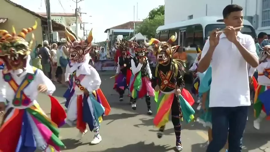 Celebran las tradiciones del Corpus Christi