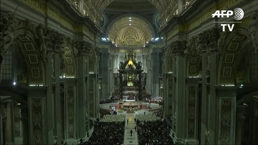 El Papa pide pensar en niños abandonados en Navidad