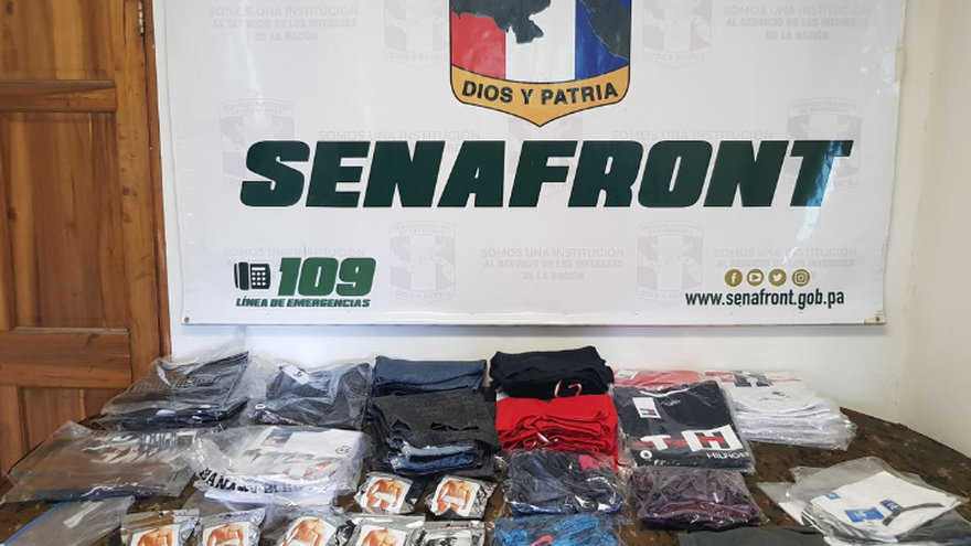 Parte de la mercancía decomisada