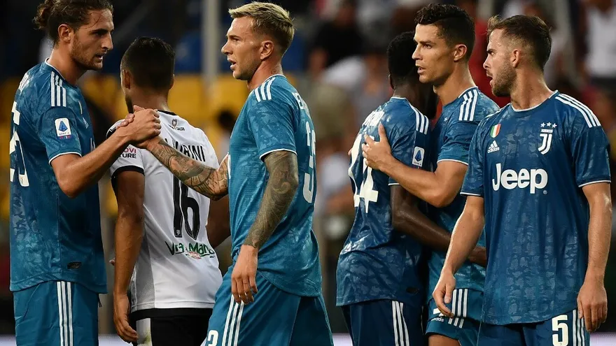 La Juventus abre el telón de la Serie A con un triunfo sin brillo