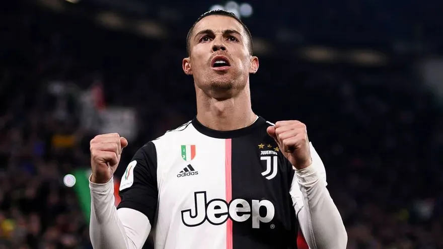 Cristiano Ronaldo dona dos unidades de cuidados intensivos