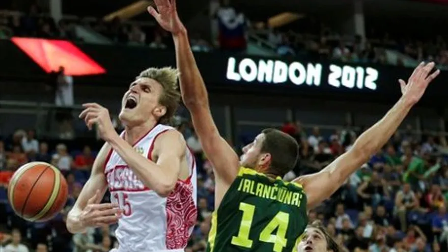 Rusia, el primer semifinalista del baloncesto olímpico