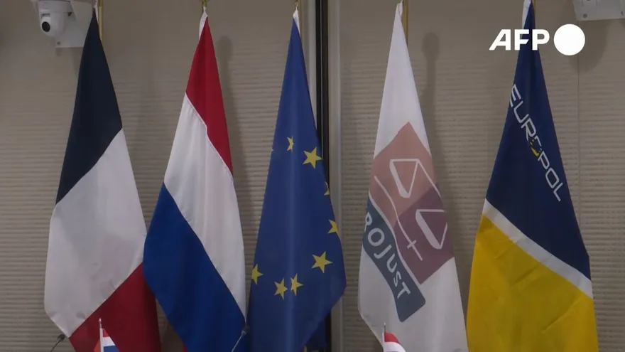 Más de 800 detenidos en una operación europea contra una red de comunicaciones encriptadas