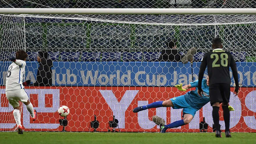 Polémica por uso por primera vez del videoarbitraje en el Mundial de Clubes