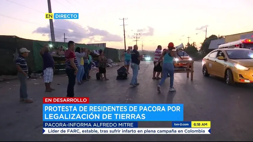 Residentes en Pacora cierran la vía