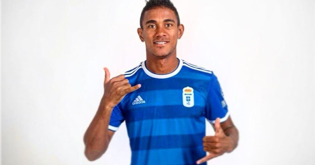 Panameño Édgar Yoel Bárcenas debutó de titular con el Oviedo Somos La