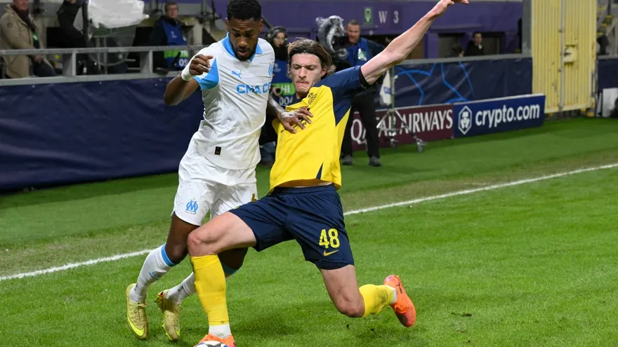 Michael Amir Murillo titular con el Olympique Marsella