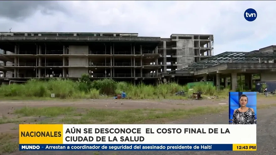 Director de la CSS Enrique Lau anuncia acuerdo con FCC