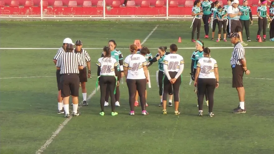 Warriors 12 - Black Hawks 6