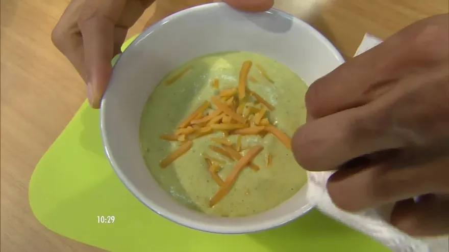 Aprende a hacer una rica y nutritiva sopa de brócoli y queso