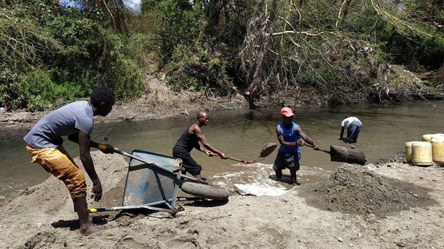 Los ríos de Kenia se quedan sin arena