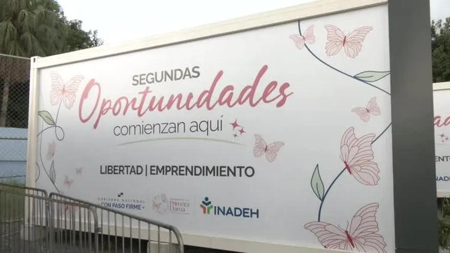 Mujeres privadas de libertad tendrán espacios para emprender frente al Cefere