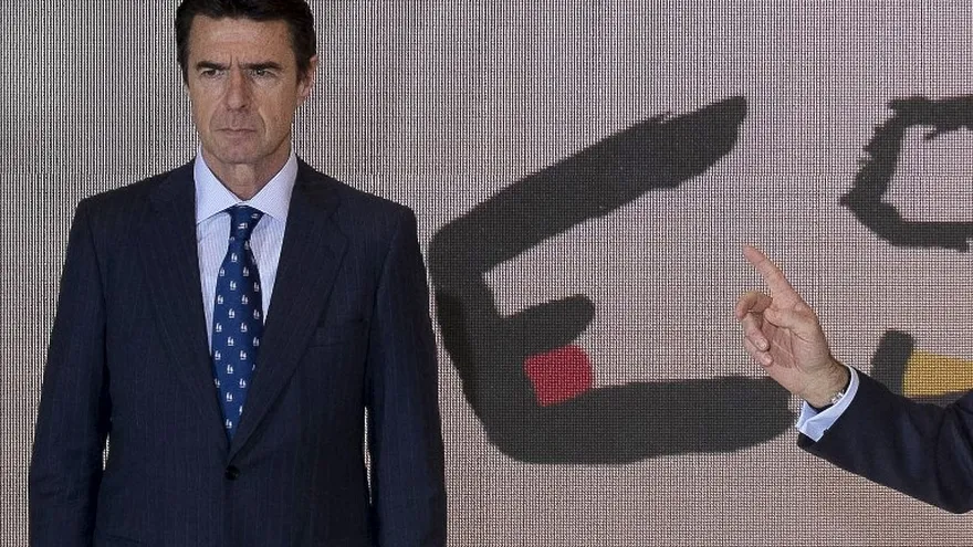 El ministro de Industria español, José Manuel Soria, renunció