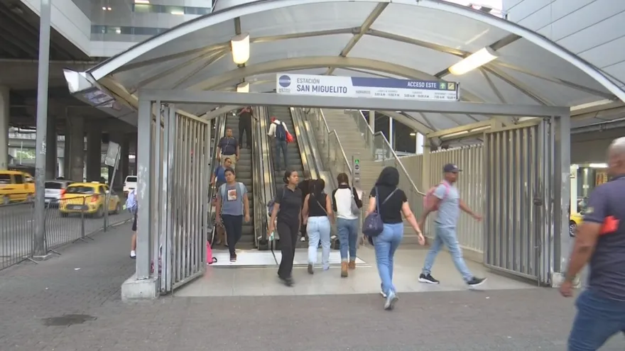 Magnitude 7.4 Earthquake Temporarily Halts Panama Metro Lines 1 and 2
