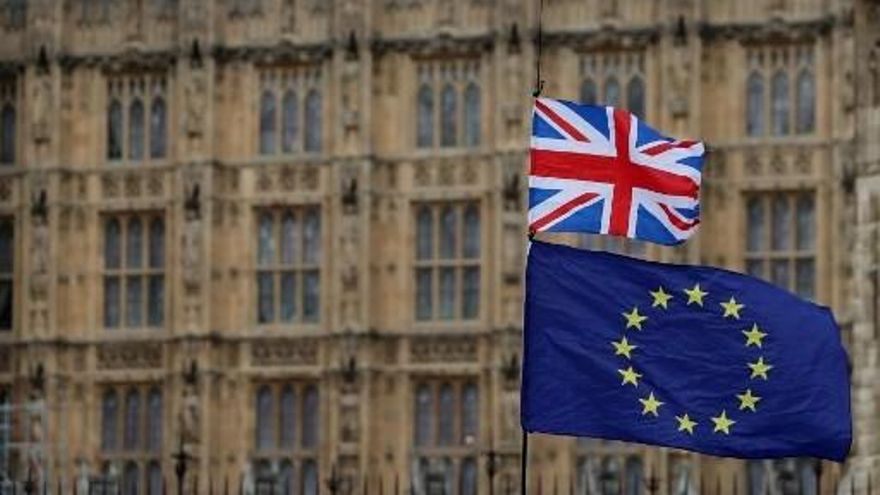 Reino Unido y la Unión Europea tratarán sobre el Brexit