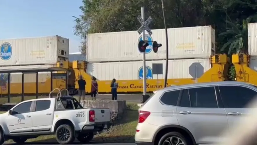 Accidente en la vía del ferrocarril en Miraflores.