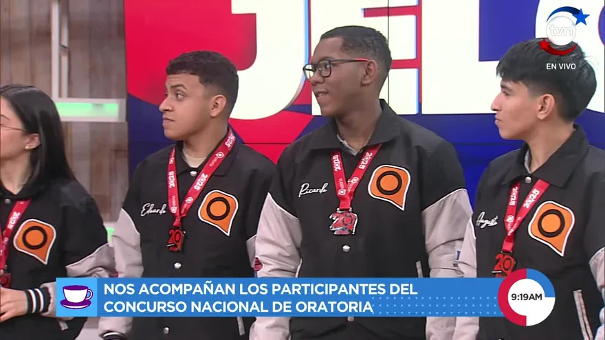 Nos acompañaron los participantes del Concurso Nacional de Oratoria