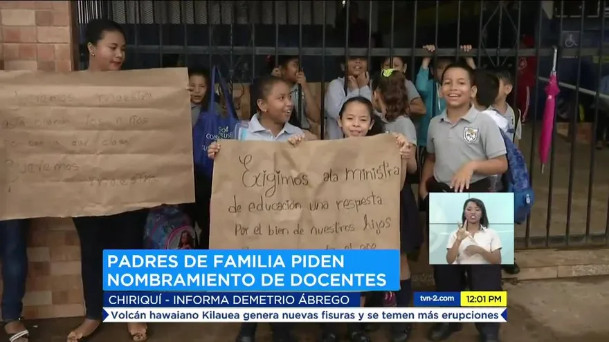 Padres de familia impiden el ingreso de docentes y administrativos en escuela de Chiriquí