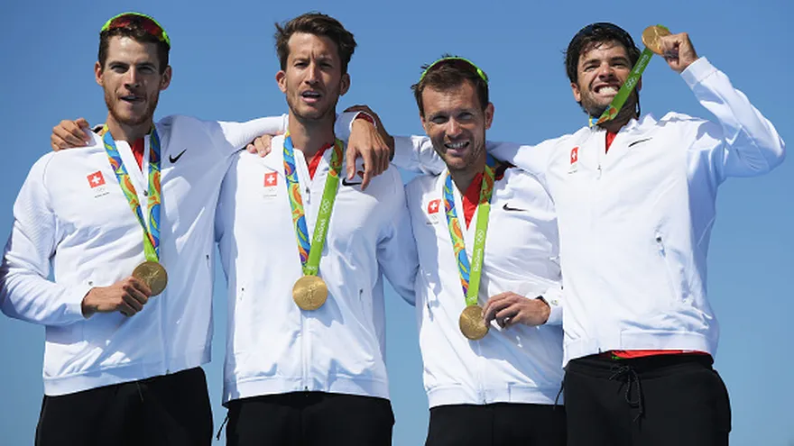 Lucas Tramer, Simon Schuerch, Simon Niepmann y Mario Gyr completaron los 2.000 metros en la Lagoa Rodrigo de Freitas con un tiempo de 6:20.51 .