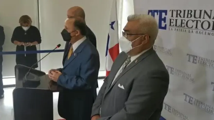 Presentan resultados del tercer día de la mesa técnica por reformas electorales