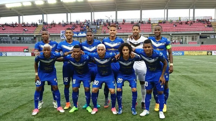 Sancionan al Árabe Unido por conducta inapropiada de fanáticos