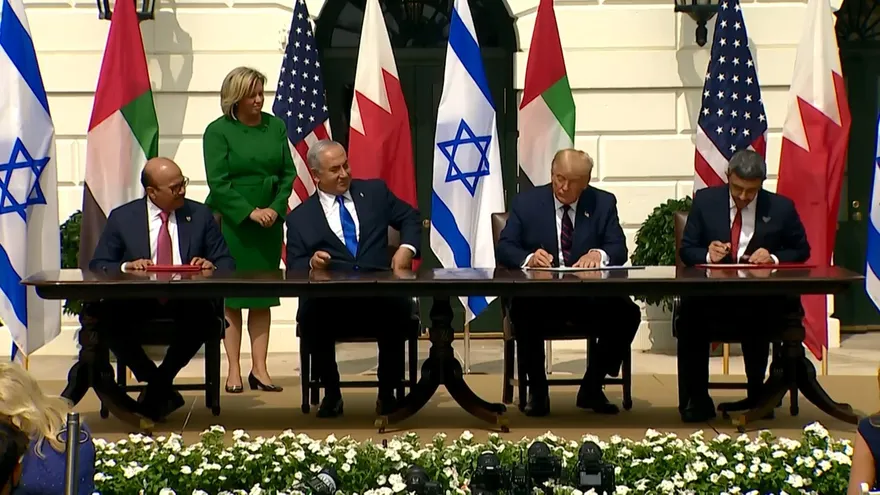 Israel sella su acuerdo con Emiratos y Baréin en la Casa Blanca
