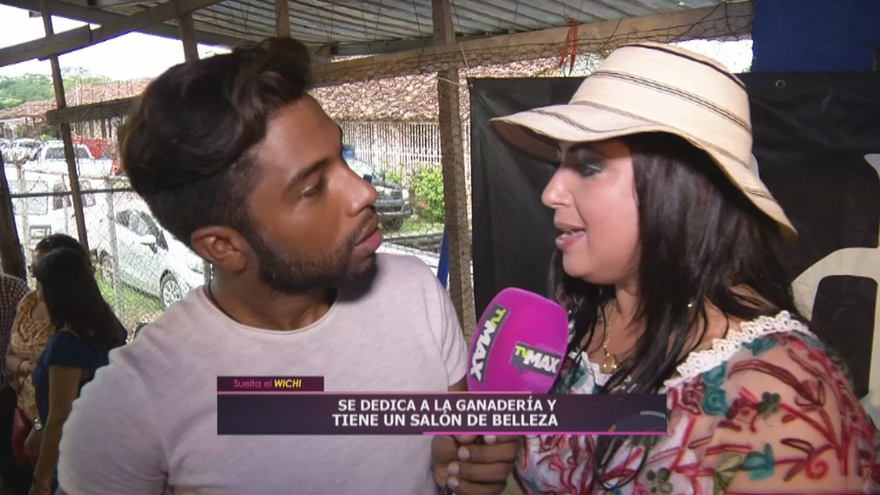 Dayra Moreno tiene en Salón de belleza y se dedic a la ganadería