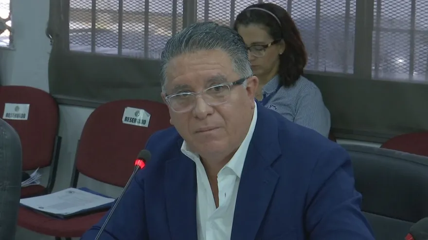 Director de la AAUD solicita traslado de partida