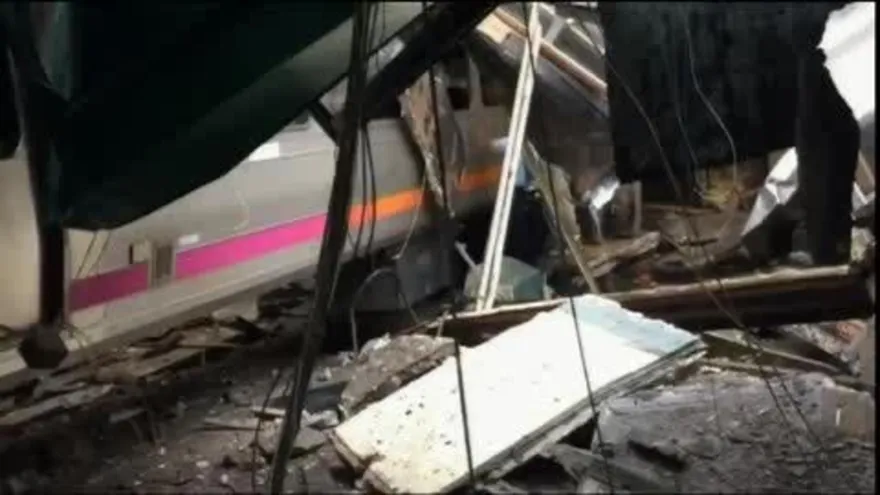 Choque de tren en Nueva Jersey deja varios muertos y heridos