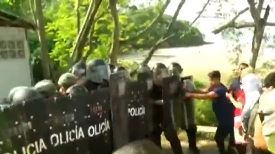 Protesta por residentes de Veracruz