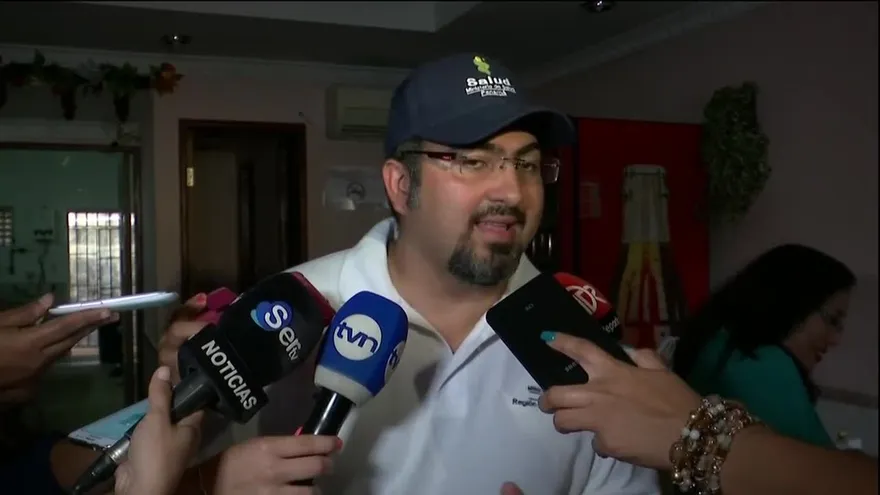 Mantienen sanción a comercios en Brisas del Golf