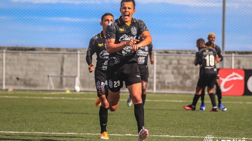 El CAI goleó al líder Universitario en la acción de la Liga Panameña de Fútbol