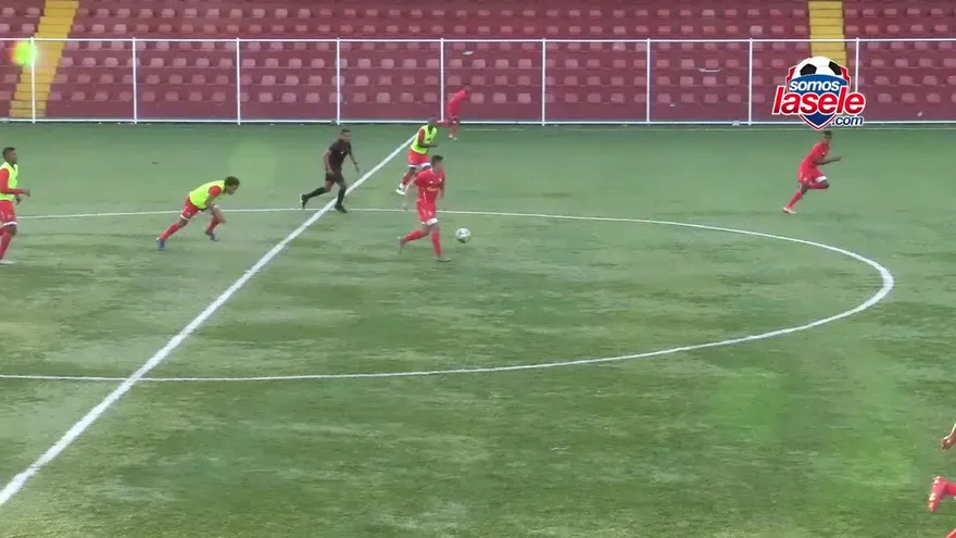 Edgar Góndola, el central que acompañaría a Fidel Escobar contra Estados Unidos