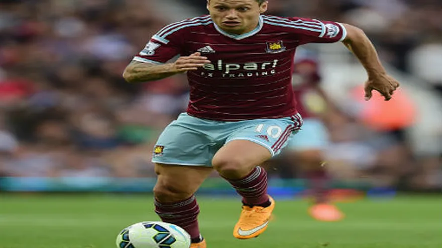 Mauro Zárate defendería los colores de Chile