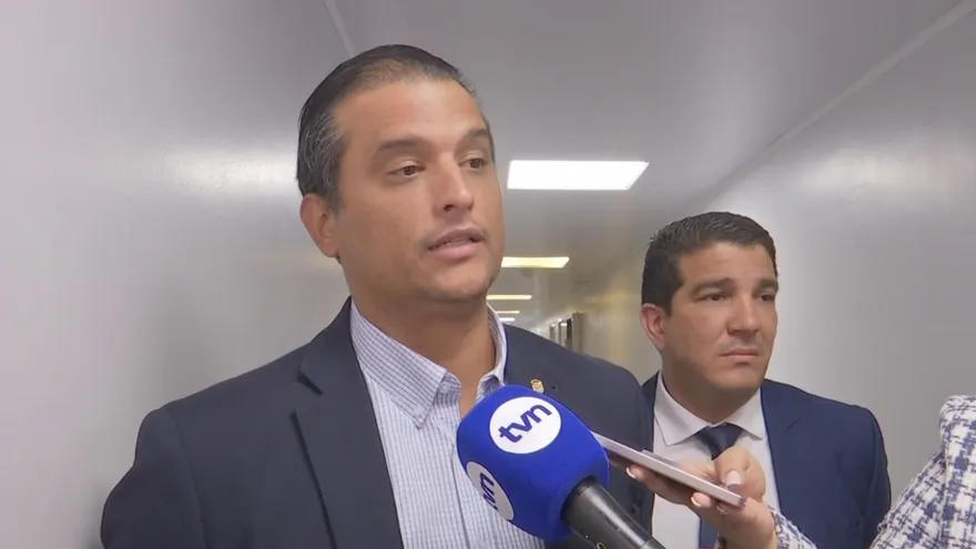 El director de la Autoridad de Aeronáutica Civil, Rafael Bárcenas.