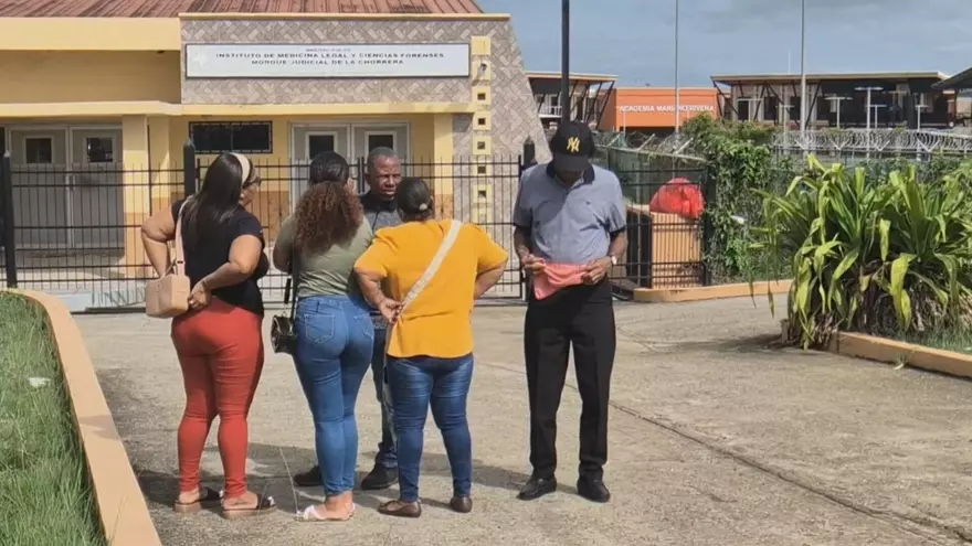 Familiares de Leopoldo Lester, desaparecido en Loma Cová.