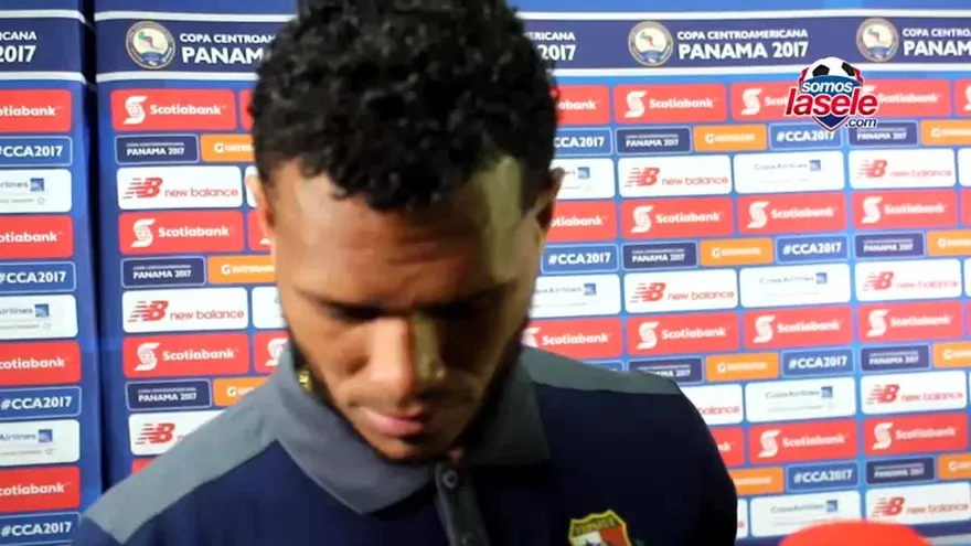 Rolando Blackburn en zona mixta