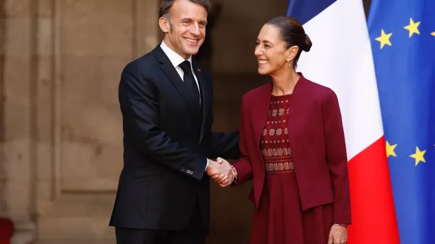 La presidenta mexicana, Claudia Sheinbaum, y su homólogo francés, Emmanuel Macron