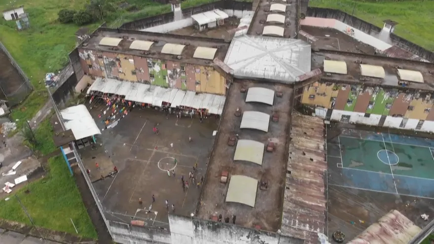 Recapturan a la gran mayoría de los presos fugados de la cárcel de Bellavista, Ecuador