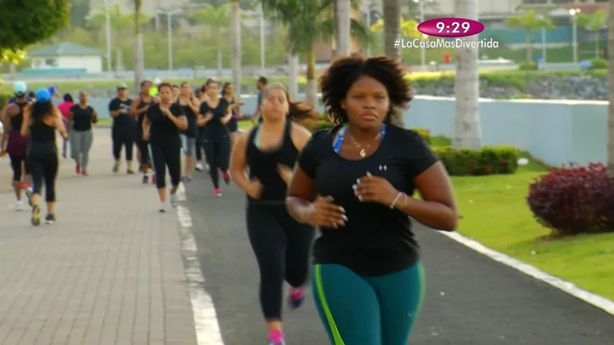 Reportaje - Baja de peso entrenando con Fanny cardoze