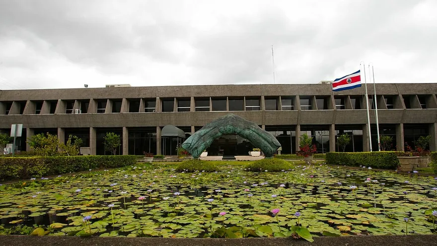 La aplicación de la reforma fiscal causa un choque entre los poderes de Costa Rica