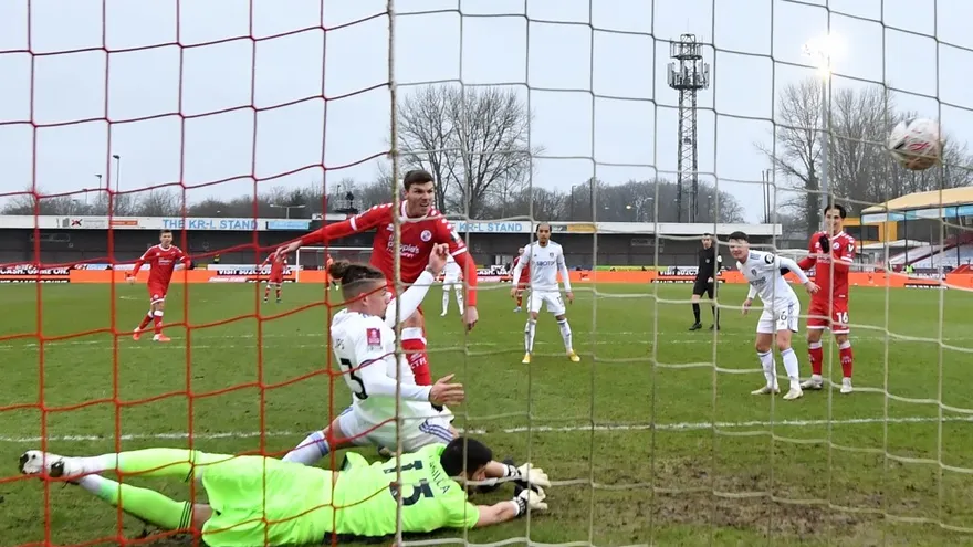 Leeds de Bielsa es humillado por equipo de cuarta división, City y Chelsea no fallan