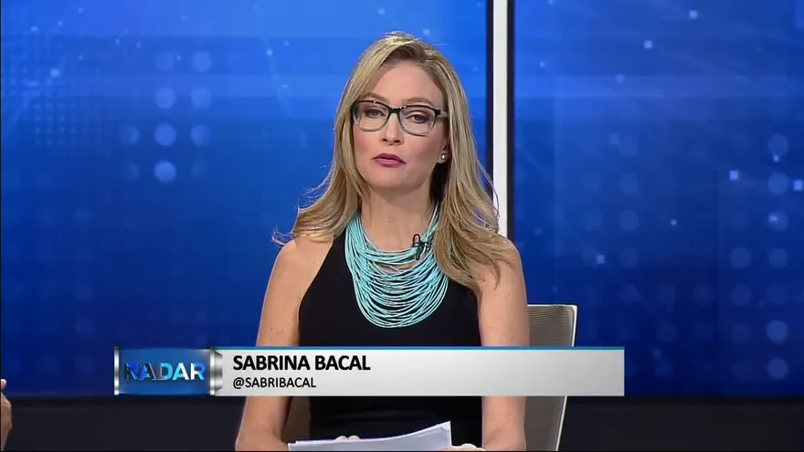 Bloque 3: ¿Deben los funcionarios con aspiraciones políticas renunciar a sus cargos?