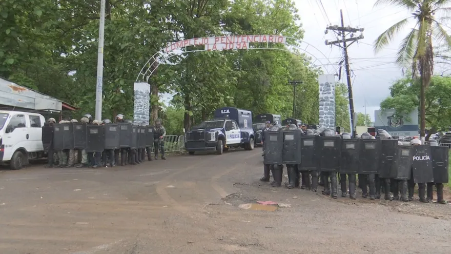 Panama prison escape: One week on, 21 inmates still fugitives amid ongoing searches
