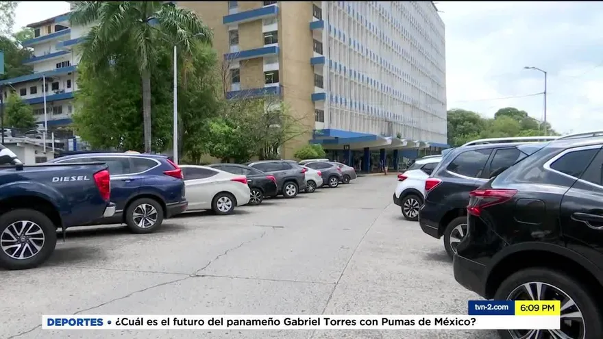 Capacidad hospitalaria disminuye por aumentos en casos covid