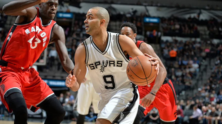 Tony Parker de los Spurs de San Antonio