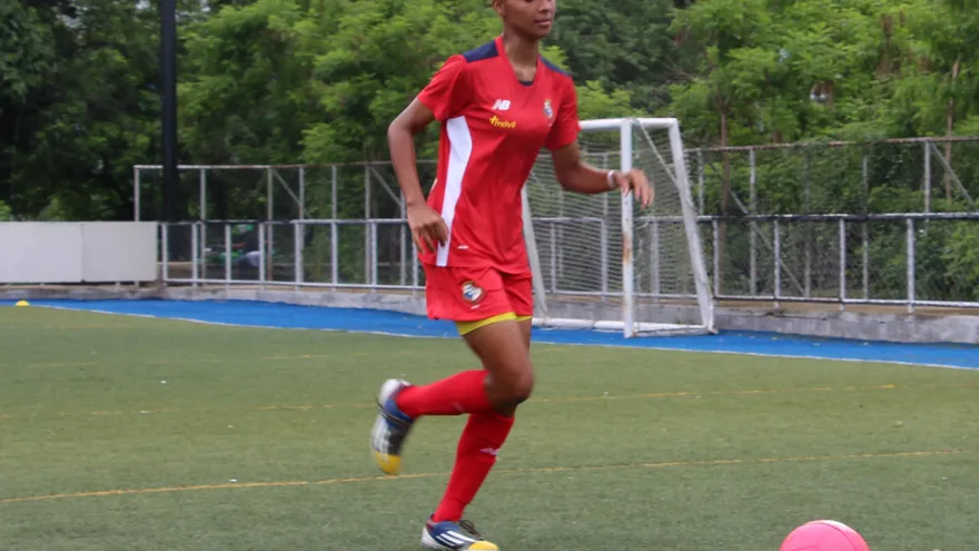 Selección femenina inicia su accionar en Juegos Centroamericanos ante Costa Rica | FEPAFUT
