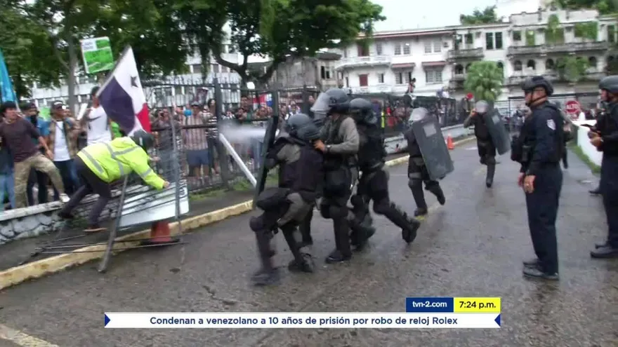 El impacto económico que podrían traer las protestas por reformas constitucionales